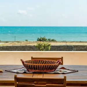 https://casa-vacanze-la-pomelia.sicilyhotelsitaly.net